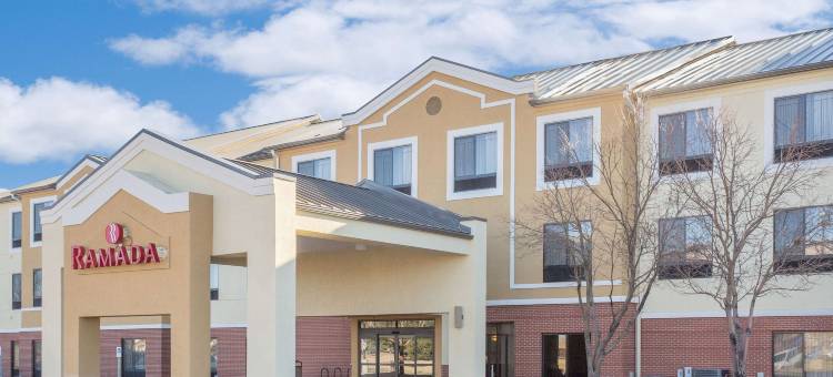 丹佛国际机场华美达酒店(Ramada by Wyndham Denver International Airport)图片