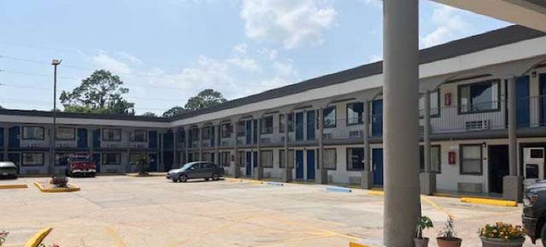 路易斯安那州奥佩卢萨斯 6 号开放式公寓套房酒店(Studio 6 Suites Opelousas, LA)图片