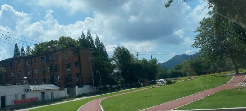 梦里听雨公寓(天亿胡同分店)图片