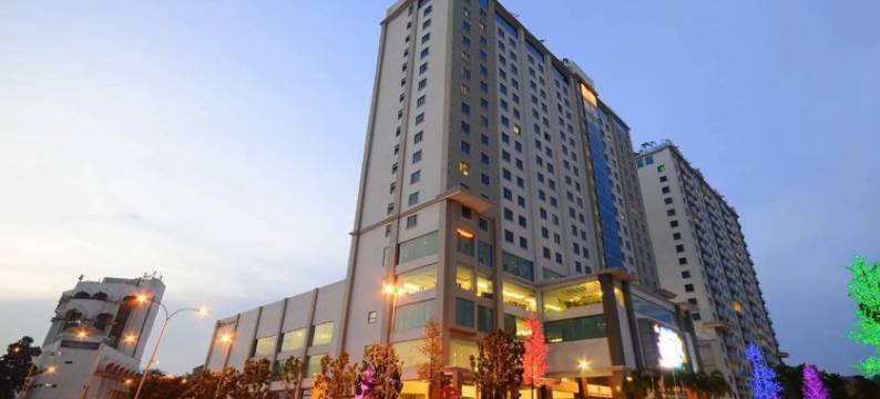 近打河畔酒店与公寓(Kinta Riverfront Hotel & Suites)图片