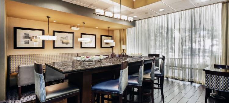 盖恩斯维尔欢朋酒店(Hampton Inn Gainesville)图片