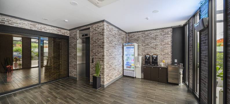 阳台酒店及怪物村(Patio Hotel & Monster Village)图片