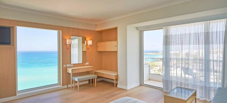 日出海滩酒店(Sunrise Beach Hotel)图片