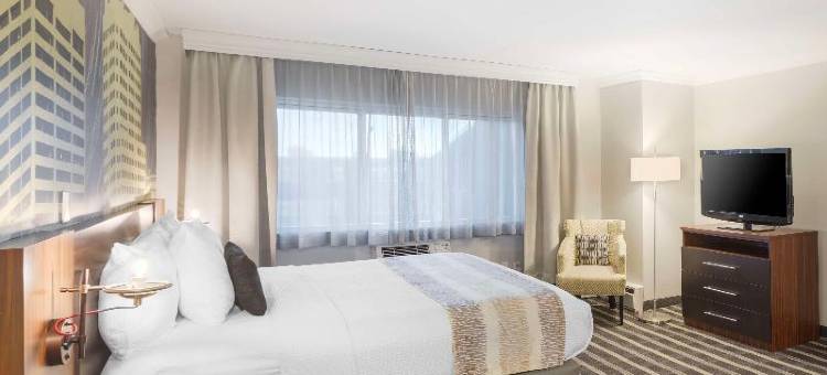 贝斯特韦斯特普拉斯密尔沃基西区(Best Western Plus Milwaukee West)图片