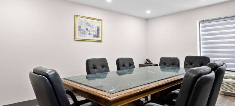 温莎贝斯特韦斯特 SureStay Plus 酒店(SureStay Plus by Best Western Windsor)图片