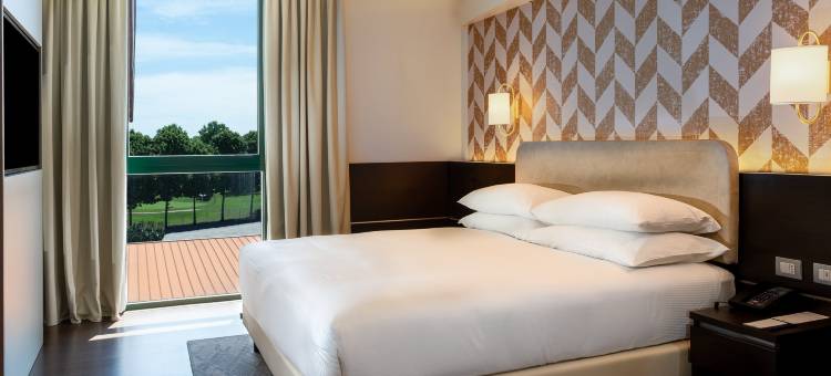 米兰马尔彭萨希尔顿逸林酒店(Doubletree by Hilton Milan Malpensa Solbiate Olona)图片