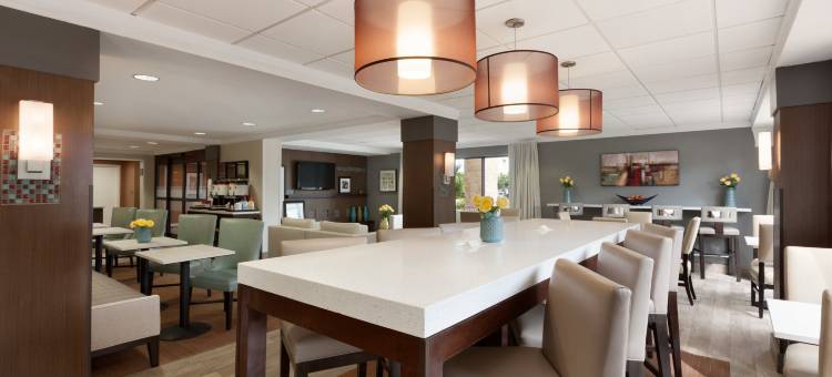 迈阿​​密机场西欢朋酒店(Hampton Inn Miami-Airport West)图片