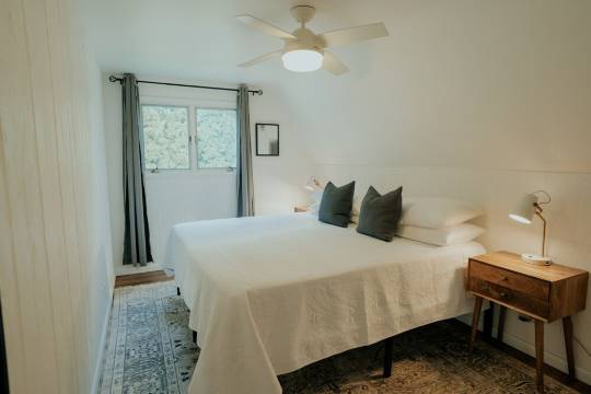 Cozy Aframe Near Frankenmuth and Bay City