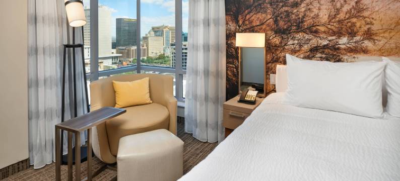 埃尔帕索市中心万怡酒店及会议中心(Courtyard El Paso Downtown/Convention Center)图片