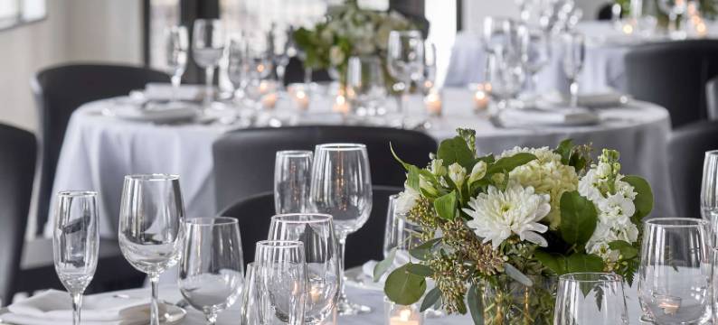 帕索罗布尔斯贝拉塞拉套房酒店 - 希尔顿 TAPESTRY 酒店(Bellasera Hotel & Suites Paso Robles, Tapestry by Hilton)图片