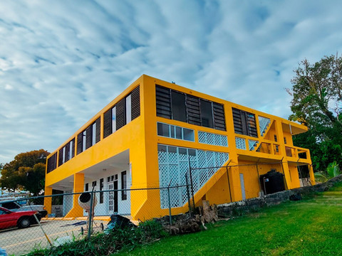 艾波尼托 201 酒店