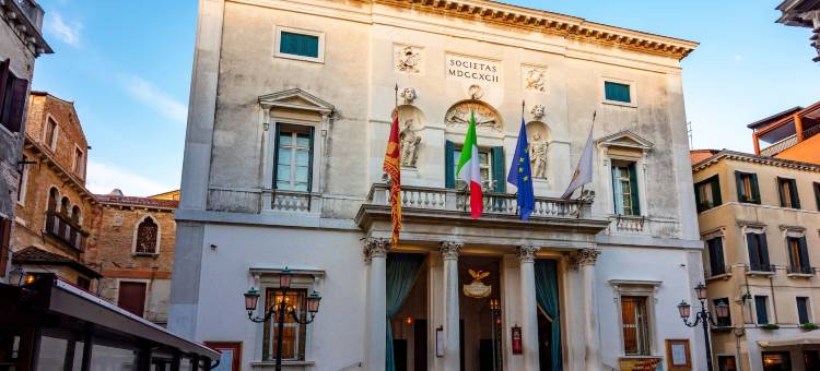 威尼斯梅斯纳尔宫酒店(Messner Palace Venice)图片
