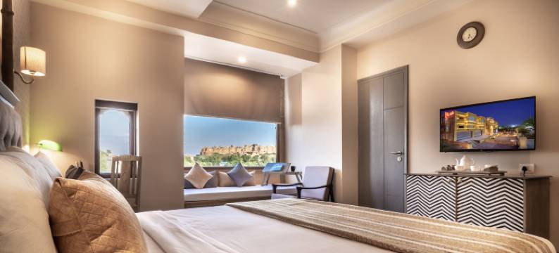 鲁帕尔住宅酒店(Rupal Residency)图片