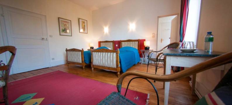 奥普伊韦里特斯酒店(Au Puy des Vérités)图片