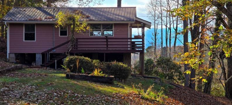 Nantahala Nookie Nook: A Playful Retreat w/Stunning Long-Range mt Sunset Views图片