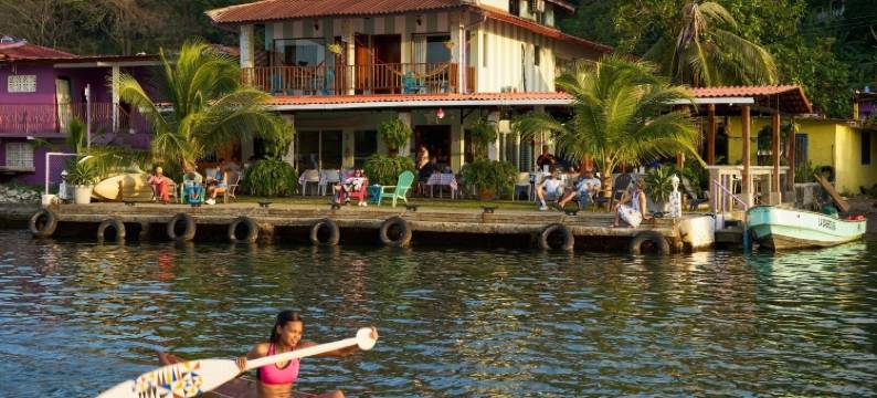 刚果民宿 - 绿雷 - 餐厅(Casa Congo & Casa Rayo Verde - Restaurante - Galeria de Arte)图片