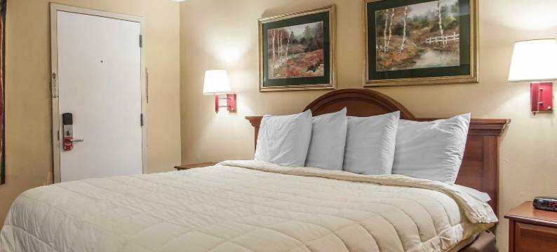 伊克诺旅馆牛顿(Econo Lodge)图片