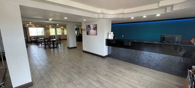 克林顿布伦特伍德旅馆(Brentwood Inn Clinton)图片