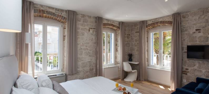 拜佛拉传统酒店(Bifora Heritage Hotel)图片