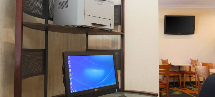 曾斯维尔市中心的舒适套房酒店(Comfort Inn & Suites Zanesville City Center)图片