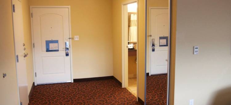 沃特敦希尔顿欢朋旅馆&套房酒店(Hampton Inn & Suites Watertown)图片