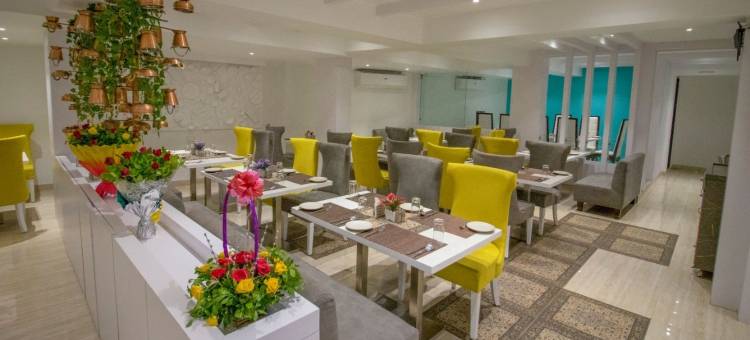 萨米拉特的骄傲酒店(Pride by Samrat)图片