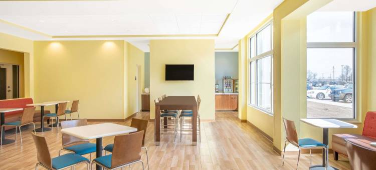 科尔尼戴斯酒店(Days Inn & Suites by Wyndham Kearney)图片