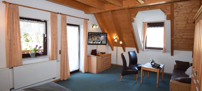 斯特格沃德豪斯兰德酒店(Landhotel Steigerwaldhaus)图片