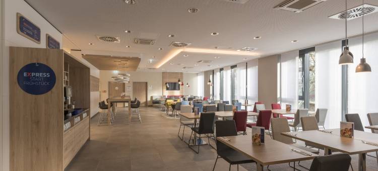 Holiday Inn Express Wuppertal - Hauptbahnhof图片