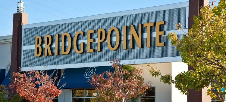 Crowne Plaza 福斯特城的圣马刁(Crowne Plaza Foster City-San Mateo)图片