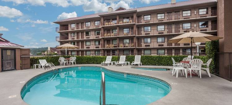 鸽子谷呗盟酒店 - 近岛屿大道(Baymont by Wyndham Pigeon Forge Near Island Drive)图片