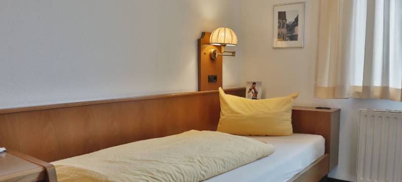 费尔巴彻霍夫酒店(Hotel Feuerbacher Hof)图片