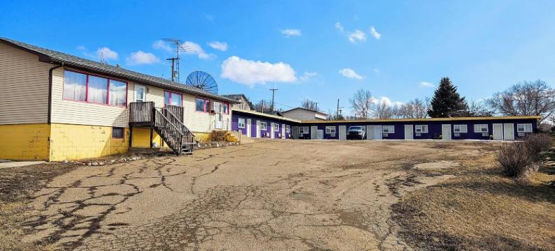 加尔莱克山林小屋汽车旅馆(GULL LAKE LODGE MOTEL)图片