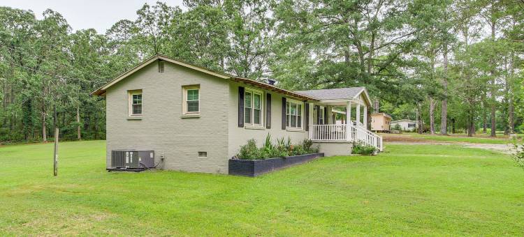 距萨凡纳河通道4英里：带火坑的家(4 Mi to Savannah River Access Home with Fire Pit)图片