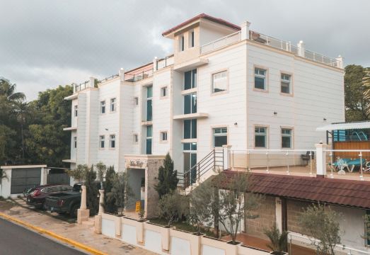 Anton Reef Hotel Overview