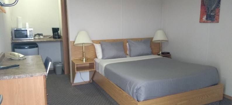 日落汽车旅馆(Sundown Motel)图片