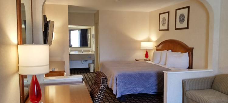 品质酒店及套房(Quality Inn & Suites)图片
