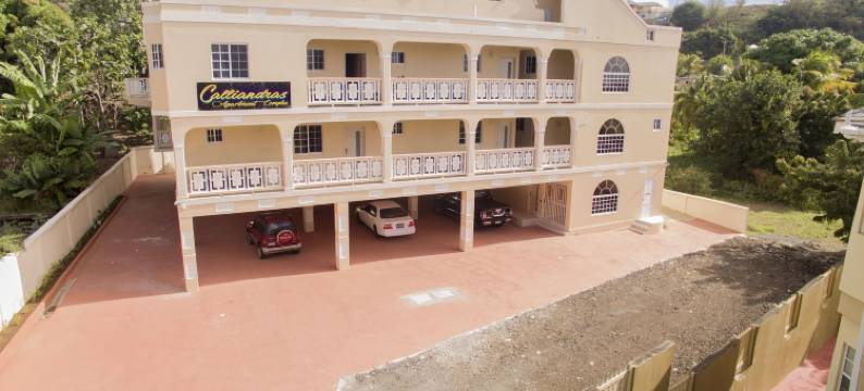 坎利安德拉斯复合式公寓酒店(Calliandras Apartment Complex)图片