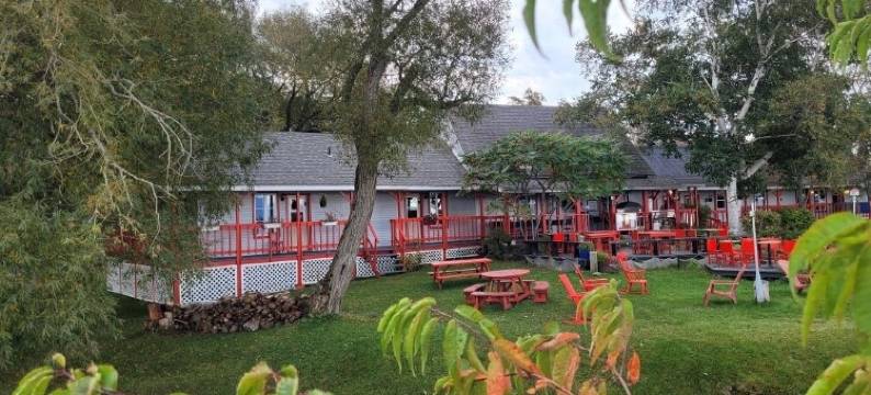 奥贝尔日宾馆伊斯尔-奥克鲁(Auberge Pourvoirie Isle-Aux-Grues)图片