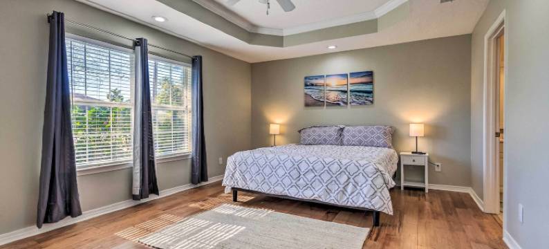 阳光州度假屋：离纳瓦雷海滩3英里！(Sunshine State Escape 3 Mi to Navarre Beach!)图片