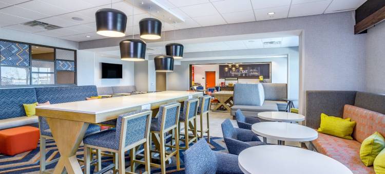 希尔顿欢朋客栈贝德福德(Hampton Inn by Hilton Bedford IN)图片