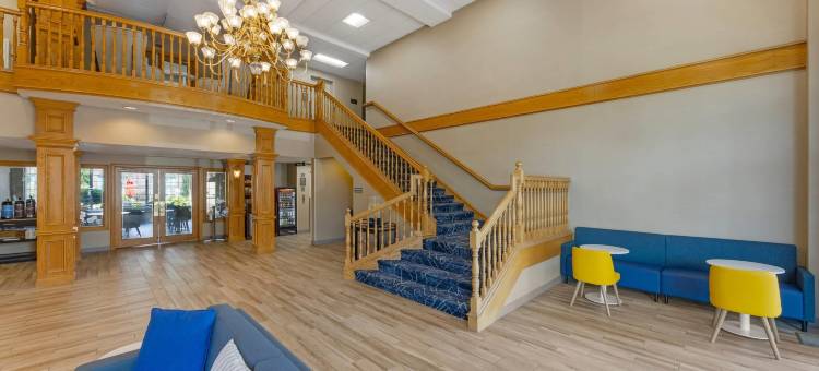 舒适套房酒店(Comfort Suites Salem)图片