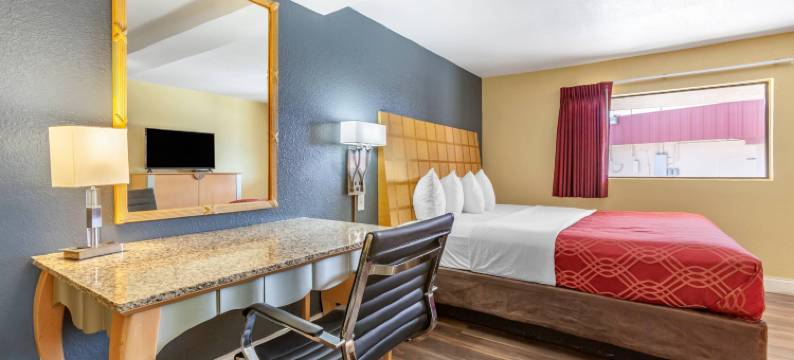 克洛维斯伊克诺旅馆(Econo Lodge Clovis)图片