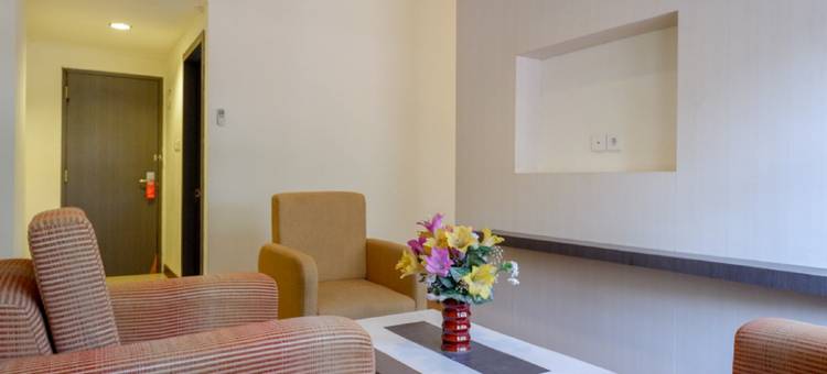 红多兹Plus酒店-近肯达里大陆酒店(RedDoorz Plus Near Hotel Benua Kendari)图片