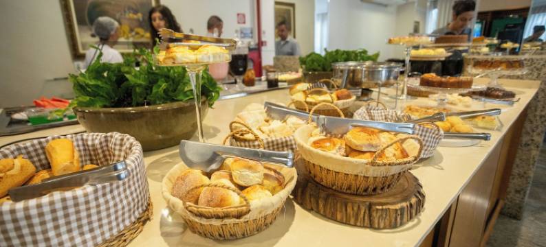 Hotel Golden Park Uberaba by Nacional Inn图片