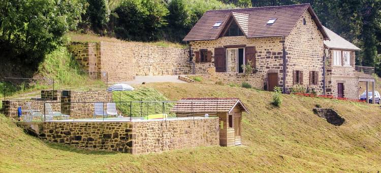 Villa with Pool & Views in Sérilhac图片