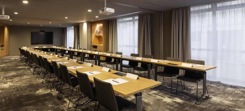 波尔多市中心圣让火车站诺富特酒店(近高铁站、加龙河畔)(Novotel Bordeaux Centre Gare Saint Jean)图片