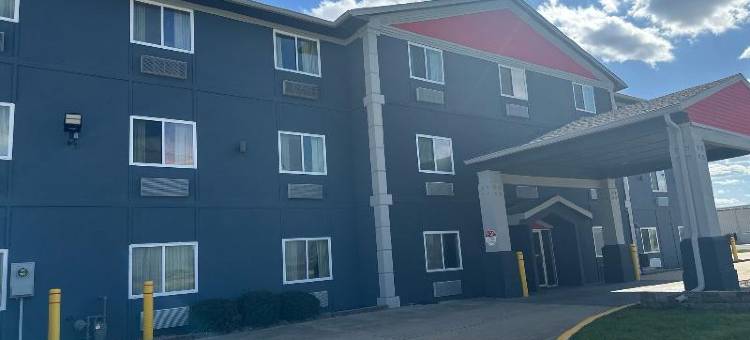 Burgundy Inn & Suites by OYO El Paso图片