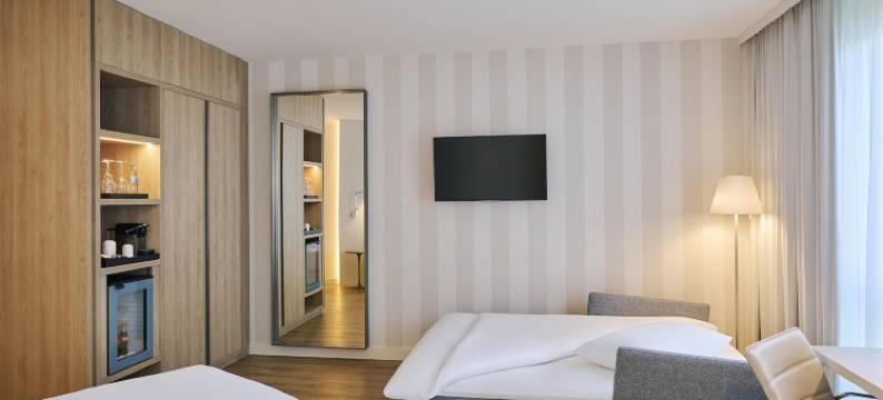 柏林亚历山大广场NH酒店(NH Berlin Alexanderplatz)图片