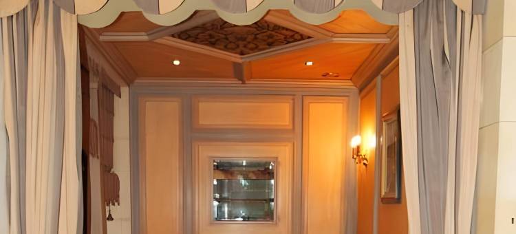 金厨酒店(Logis Hôtel Restaurant Au Cerf d'Or)图片